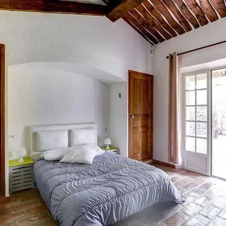 Ferienhaus Sleeps 8 Pool Wifi *